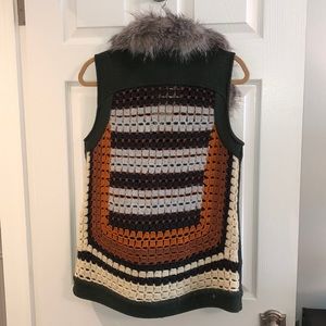 Anthropologie - green wool vest w/faux fur collar